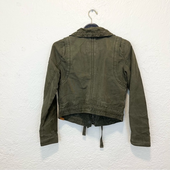 Abercrombie & Fitch Cropped  Military Green Utility Jacket medium - Picture 5 of 10
